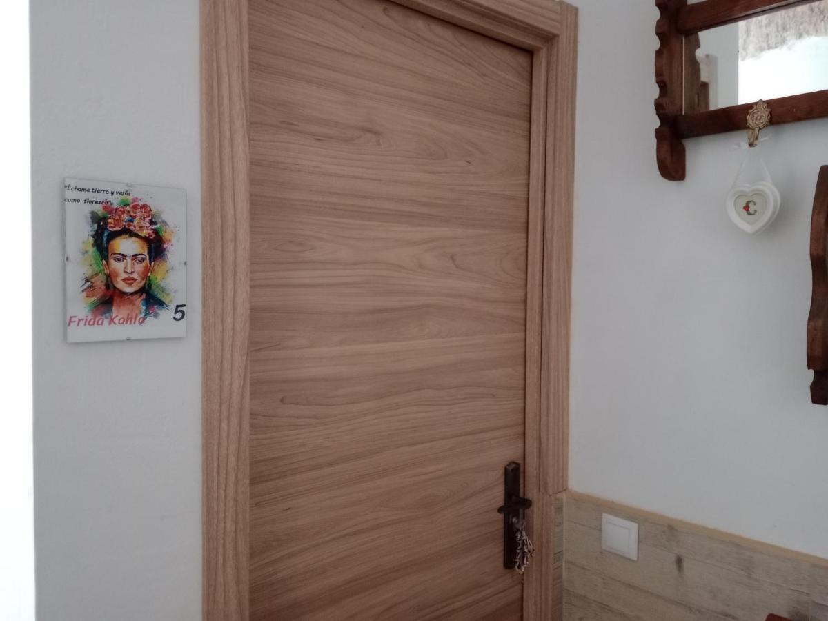 Cortijo Rural Molino El Tarahal Con Piscina Y Zonas Compartidas Екстериор снимка
